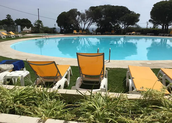 Appartement With Pool Close To Porches (Algarve)